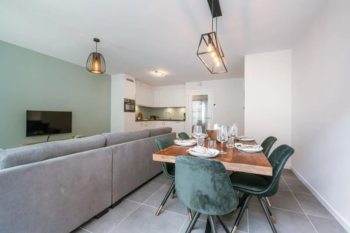 Huswell - Modern Apartment For Up To Five People Ostende 0*,