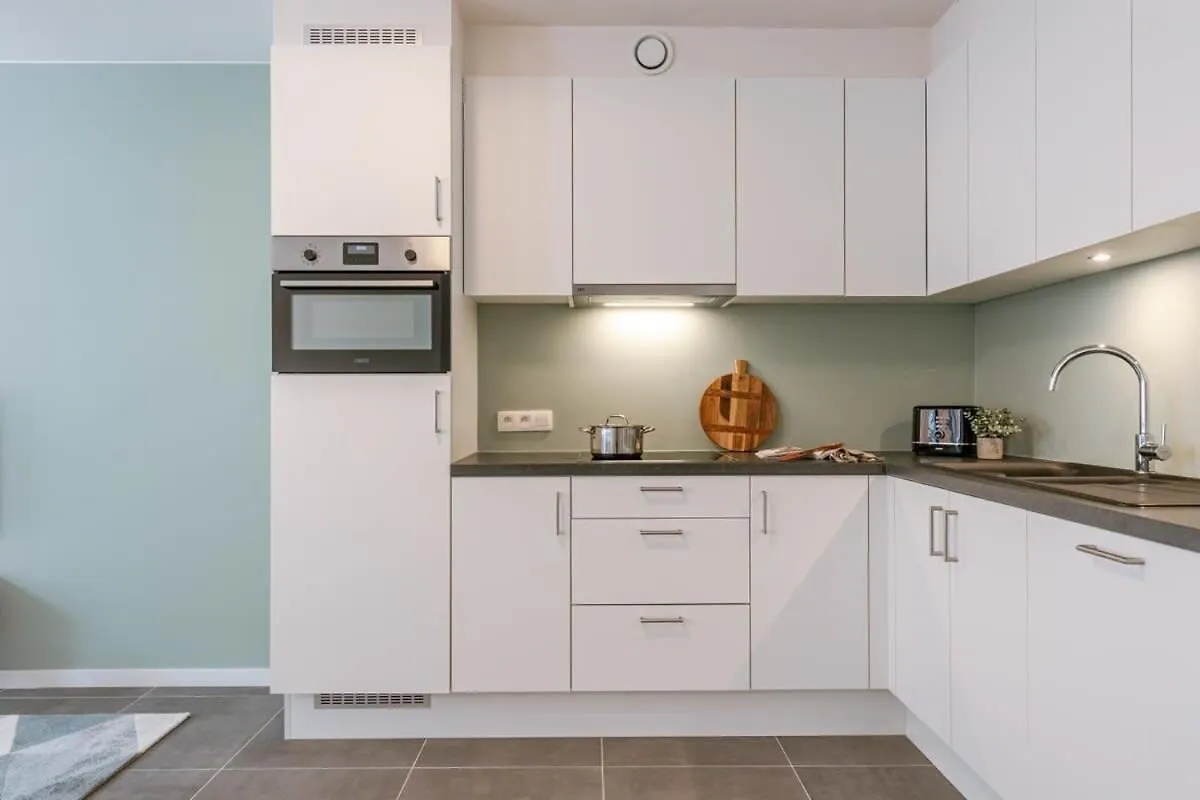 Huswell - Modern Apartment For Up To Five People Ostende
